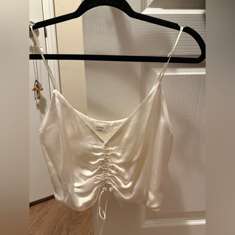 Aritzia Wilfred tank.